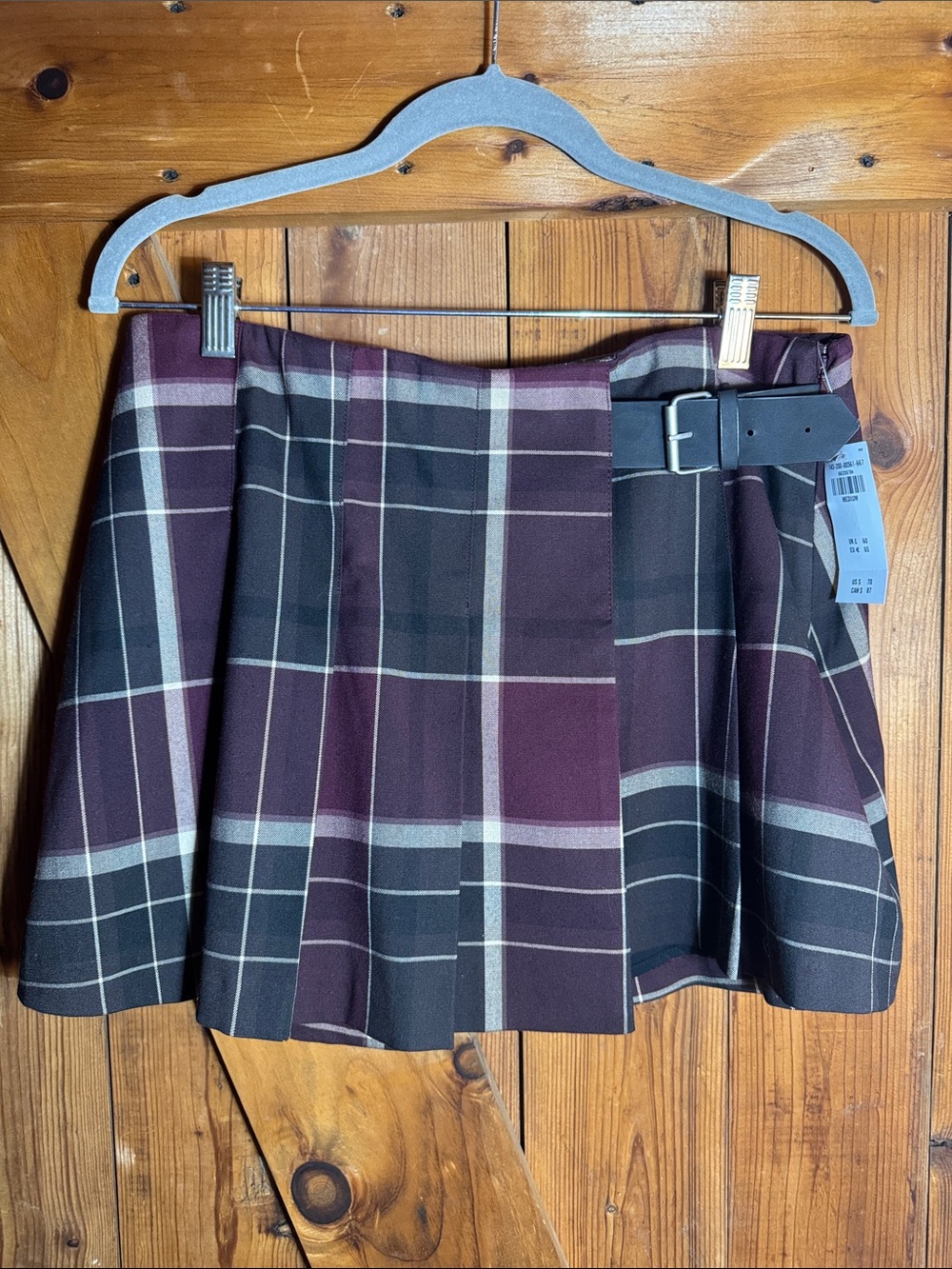 Abercrombie & Fitch Burgundy Black Cream Plaid Pleated Skirt Skort with Belt Med